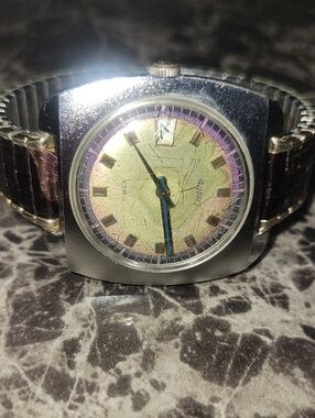 Vtg. Timex Electric Silver ToneCushion Case Maroon & Gold Tone PAT. Speidel Band